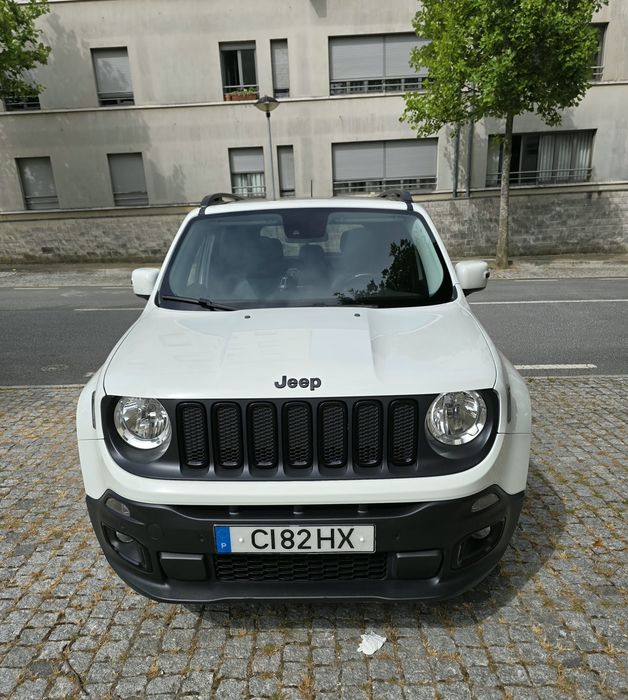 Jeep Renegade 1.4 gasolina motor eco turbo de 140 cv.com 114 000 kilom.