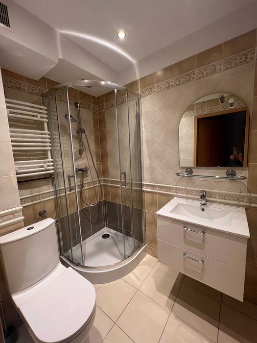 2 pokoje, 50 m, oddzielna kuchnia, parking