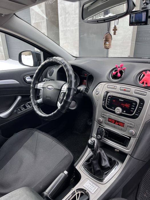 Продам FORD MONDEO 2008