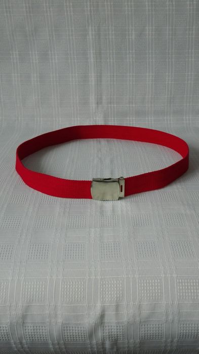 Pasek męski czerwony 112cm, jak nowy