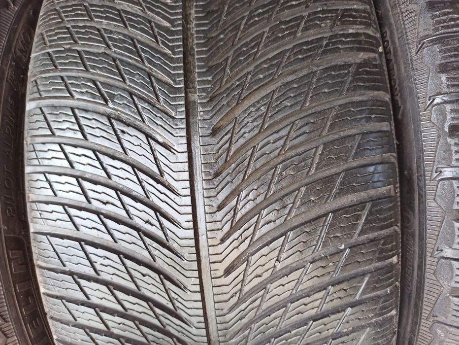 Зимняя резина 245/40 275/35 R19 Michelin Pilot Alpin 5