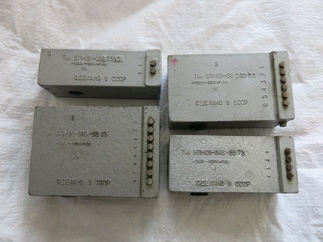 Блок путевых микропереключателей БПМ-21