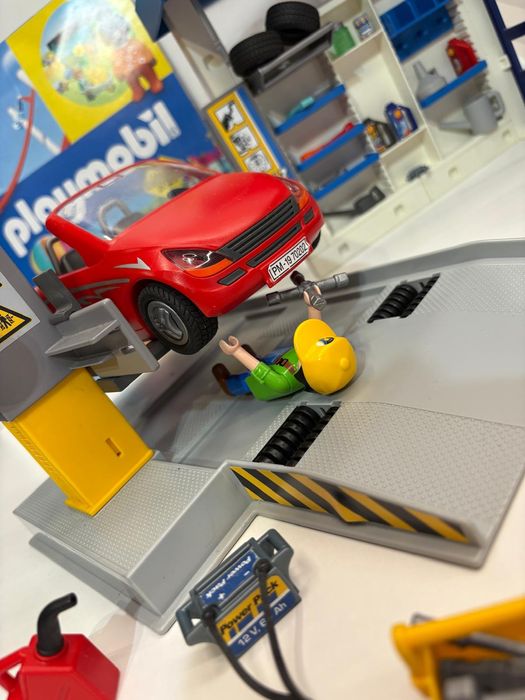 Playmobil city Life 70202 warsztat samochodowy