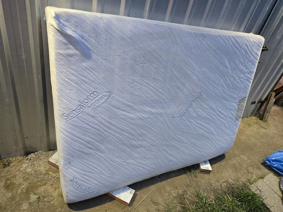 Materac biały 190x130x20