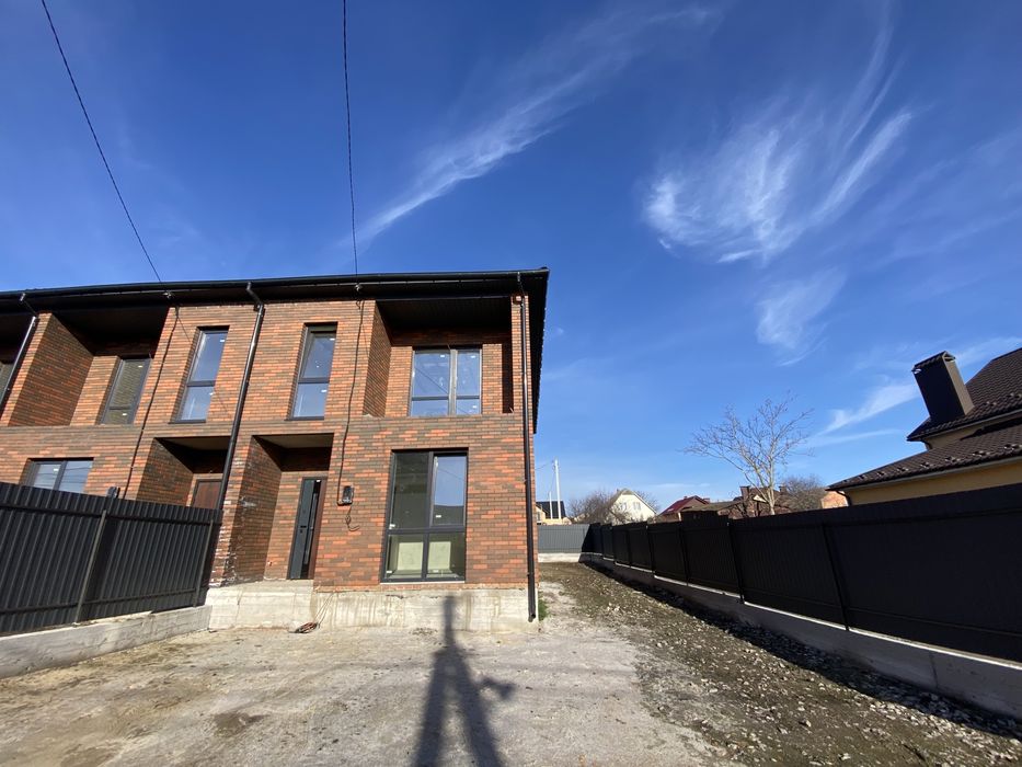 Продаж таунхауса, без комісіі, чистовий стан, в. Віниченка