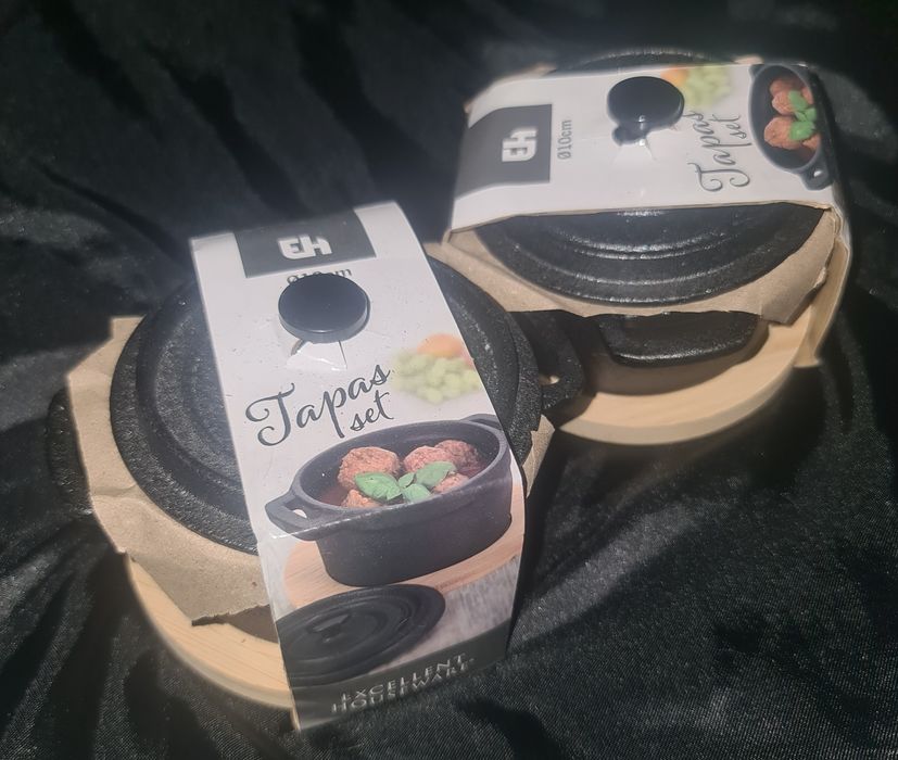 Чавунна каструля казан форма для  випікання запікання