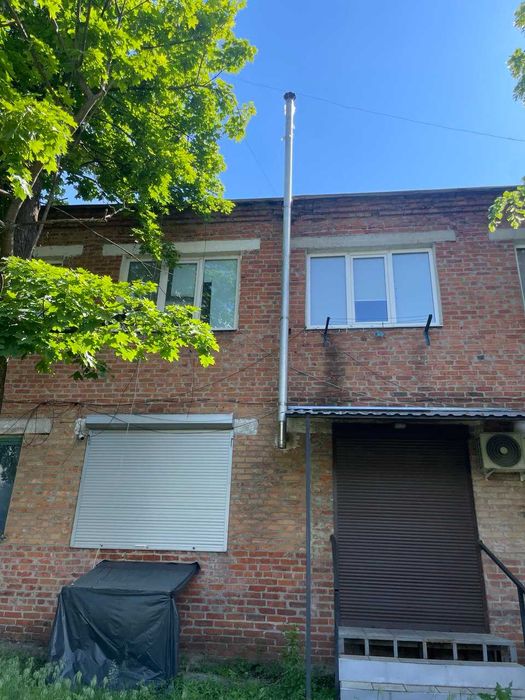 Затишне житло з ОКРЕМИМ входом у Печенігах