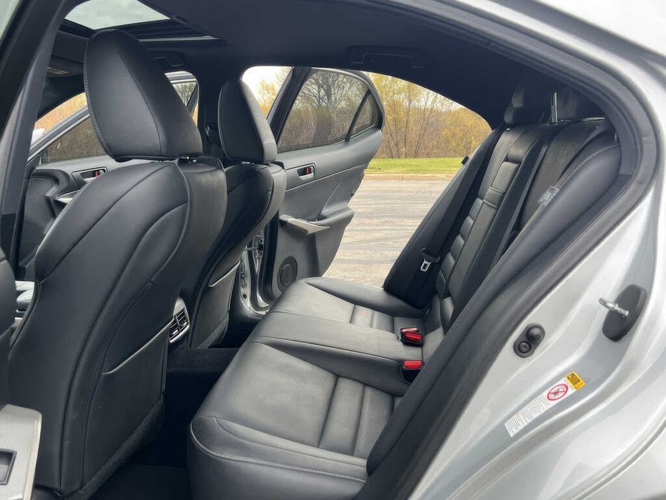 Lexus IS 350      2014