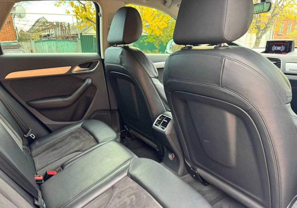 Audi Q3, 2018, 2.0