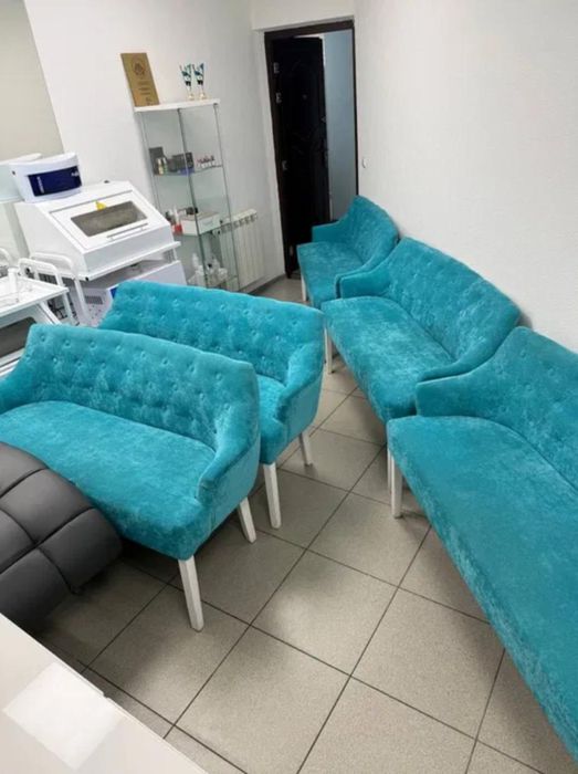 Диванчики та крісла-мішки для офісу чи кафе