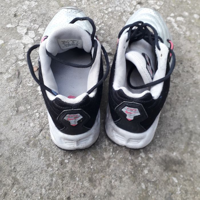 Кроссовки Nike розмір 40