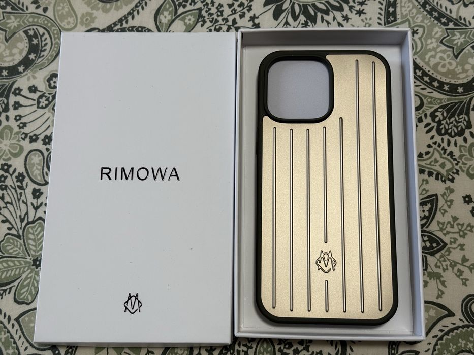 Capa Rimowa iPhone 16 pro max