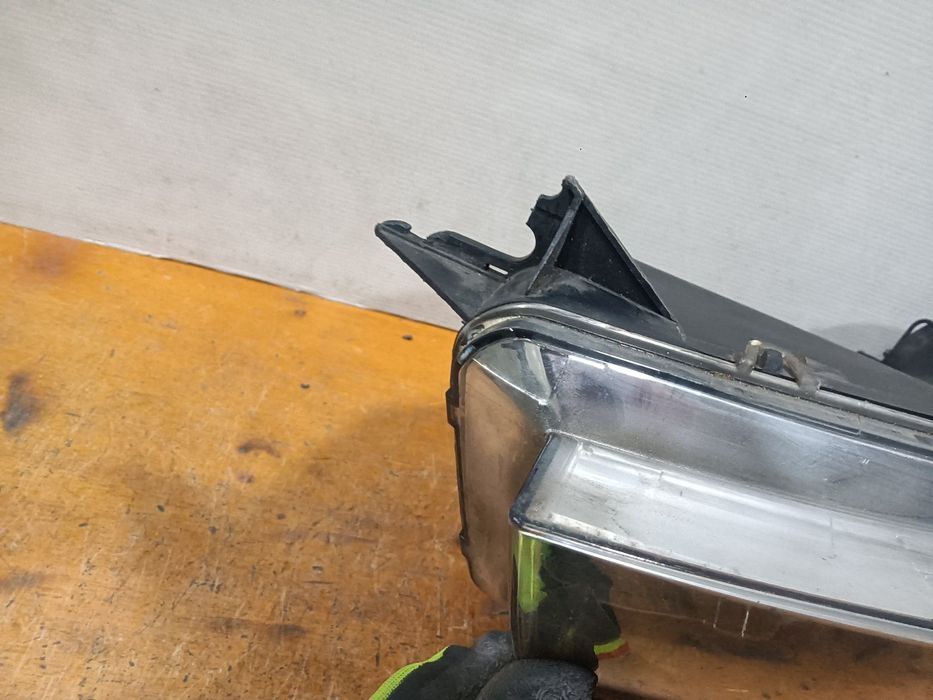 Farol Fiat stilo ótica 2004 lado direito original