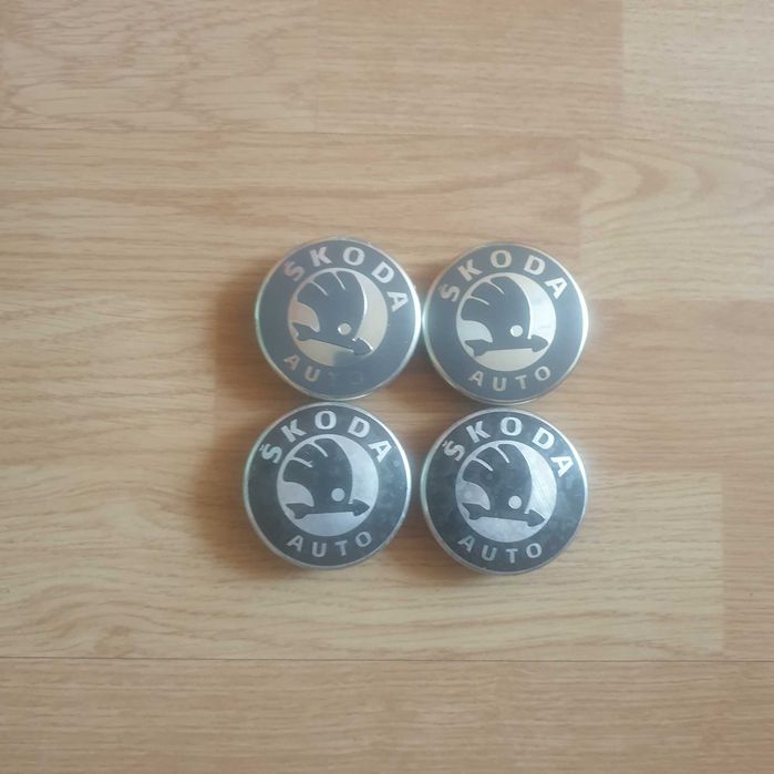 Skoda dekielki do felg 60mm 4 sztuki używane