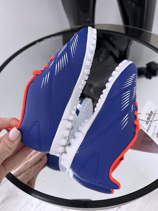 Мощные крутые сороконожки копочки бампы Adidas Predator