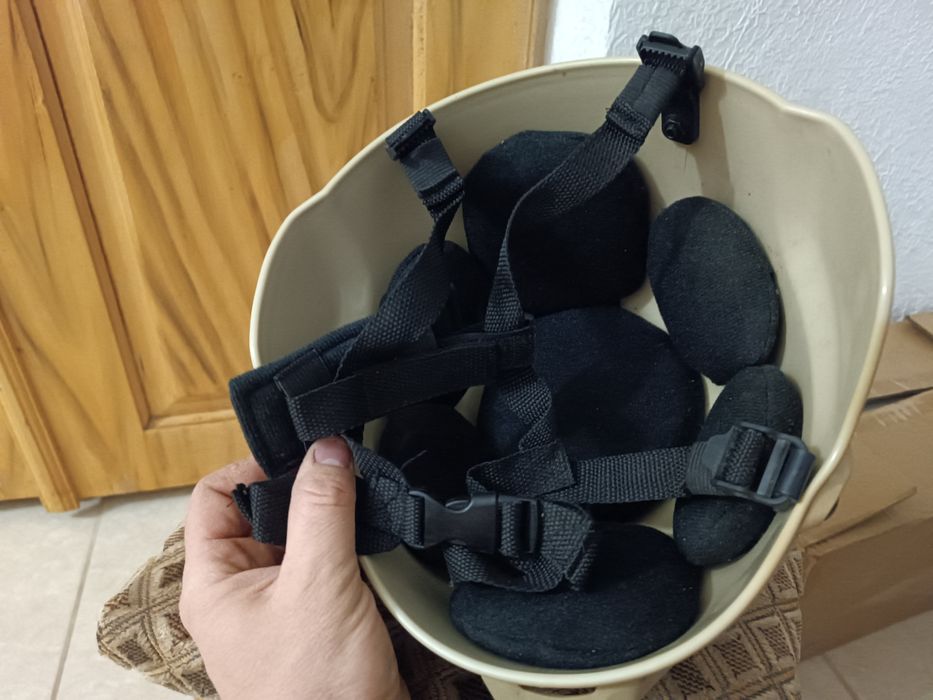 Страйкбольний, тактичний шолом, каска для страйкболу, пейтболу.Пластик