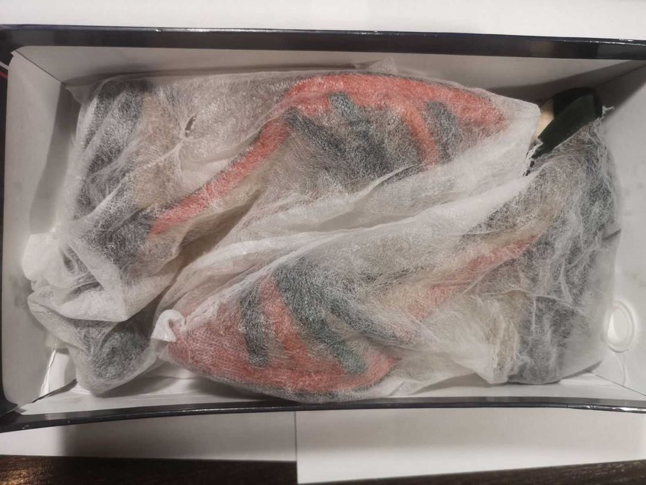 Продам босоножки