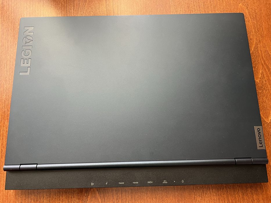 Lenovo Legion 5 15ITH6H i7-11800H / RTX 3060 / 32 GB RAM / 1 TB SSD / 165 Hz