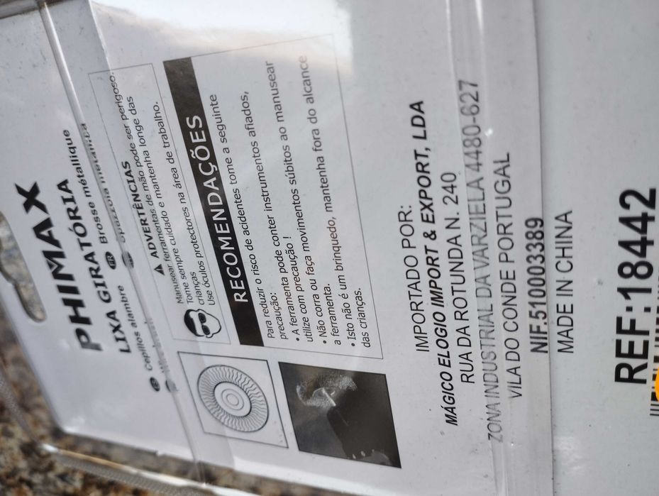 Pequenas escovas de aço para berbequim, lixar