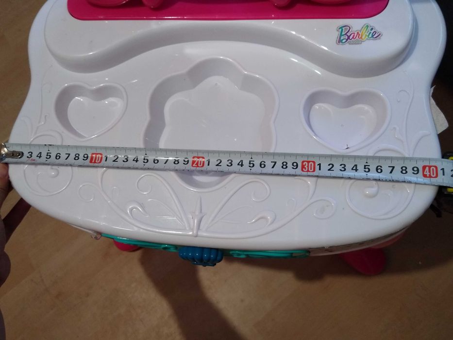 Toaletka dziecięca interaktywna Barbie