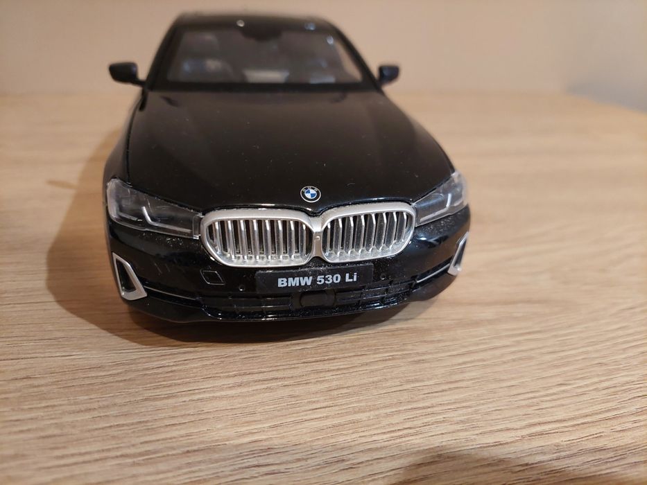 Model 1:18 Bmw 530Li Heimanba