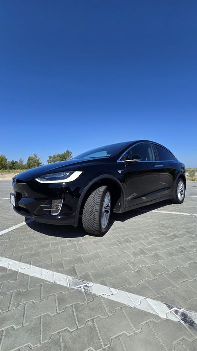 Tesla Model X 2018 VIN 5YJXCDE20JF142309 фото оголошення 12 з 17
