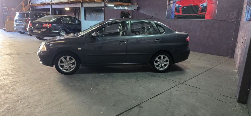 Seat Cordoba 1.4 TDI 170.000 Km Nacional — photo 2