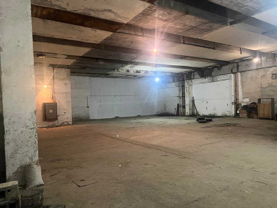 Оренда складських приміщень Долина