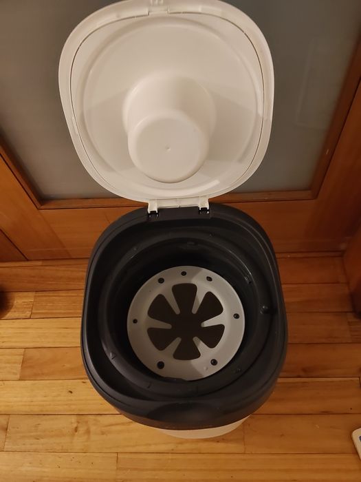 Contentor de fraldas