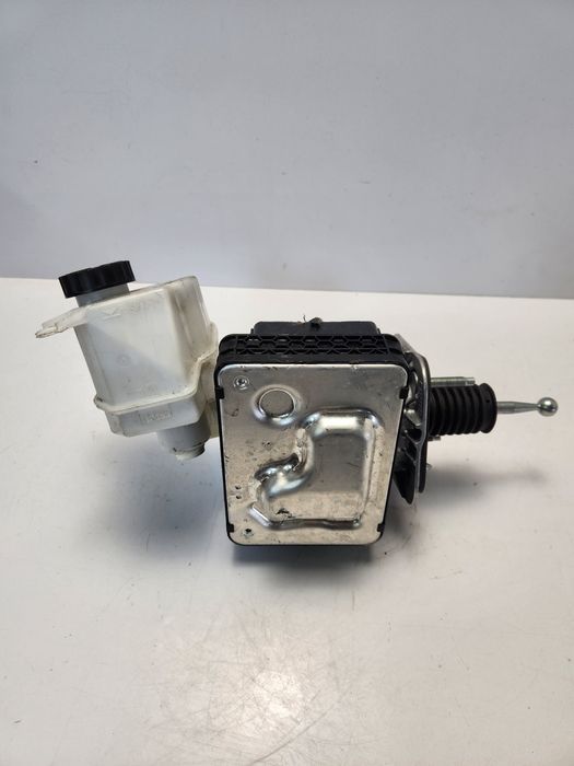 BMW 7 G70 X5 G05 X7 G07 ABS головний насос усилителя тормозов