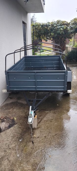 Продам причіп стан нового