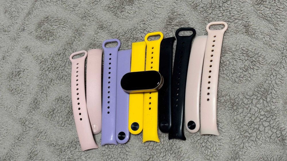 Xiaomi Mi Band 9 — рожевий