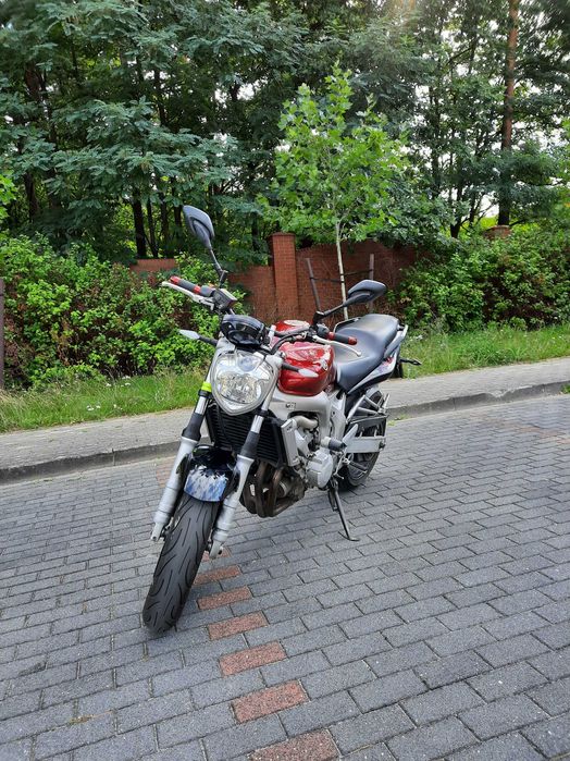 Motocykl YAMAHA FZ6N 2004