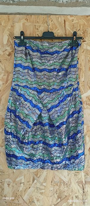 Grande variedade de roupa semi nova Homem e Mulher