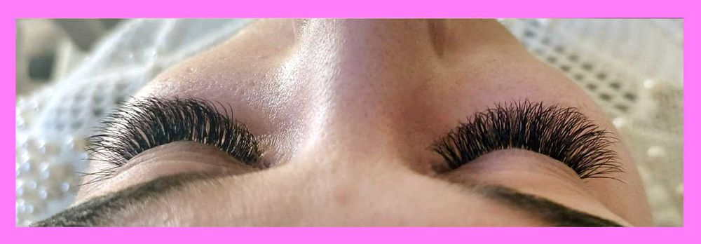 Laminacja Rzęs i brwi  Paznokcie Żele Hybrydy Manicure Pedicure Henna