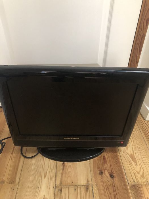 Tv lcd para desocupar