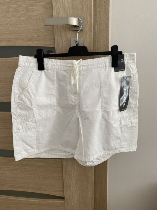 Szorty biale damskie z bawełny