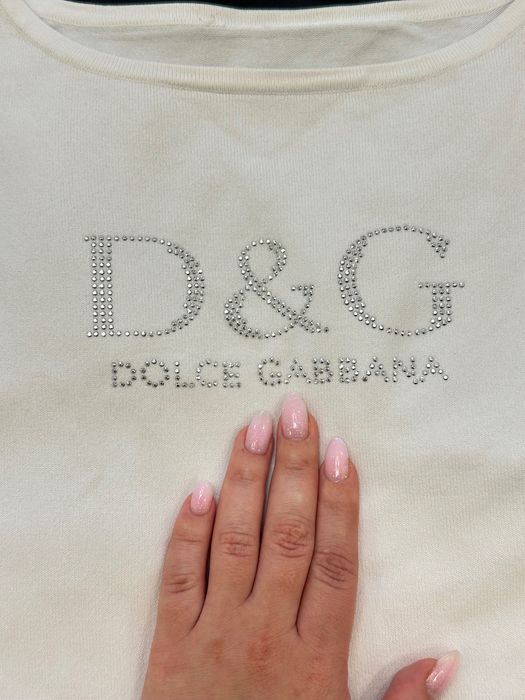 Dolce&Gabbana жіночий лонгслів, білий джемпер із  логотипом із стразів