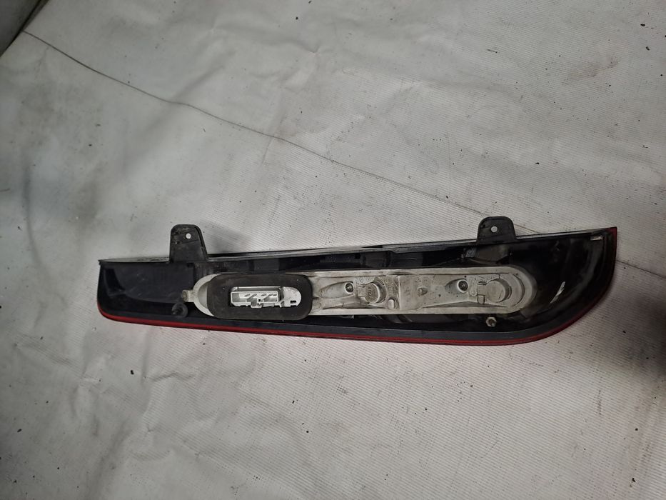 Lampa tylna tył prawa Ford Focus kombi  II Lift 07-11
