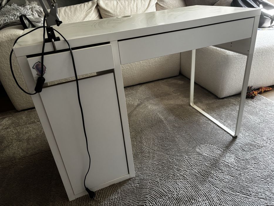 Biurko ilea micke 105x50 cm uzywane