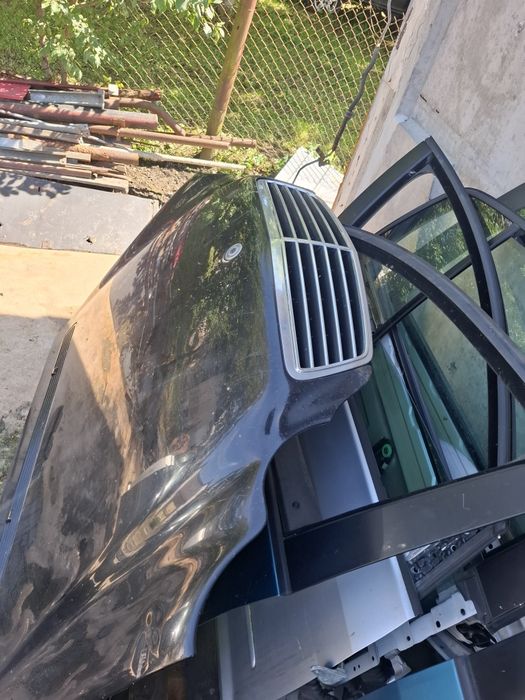 Капот Mercedes S-Class W220