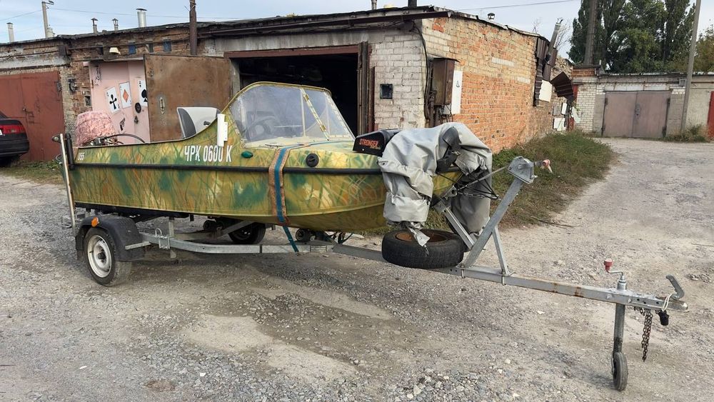 Моторний човен Неман 2