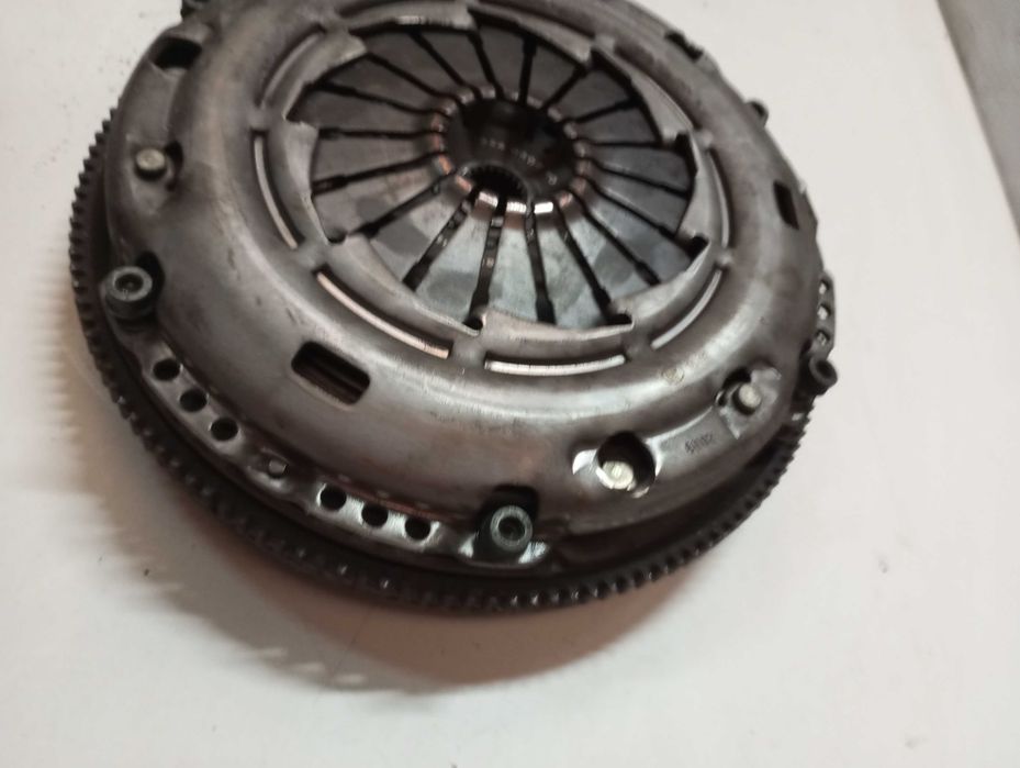 Kit Bimassa embraiagem e prensa cx6 motor 1.8T