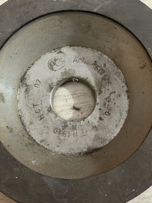 Продам алмазний круг 160/125