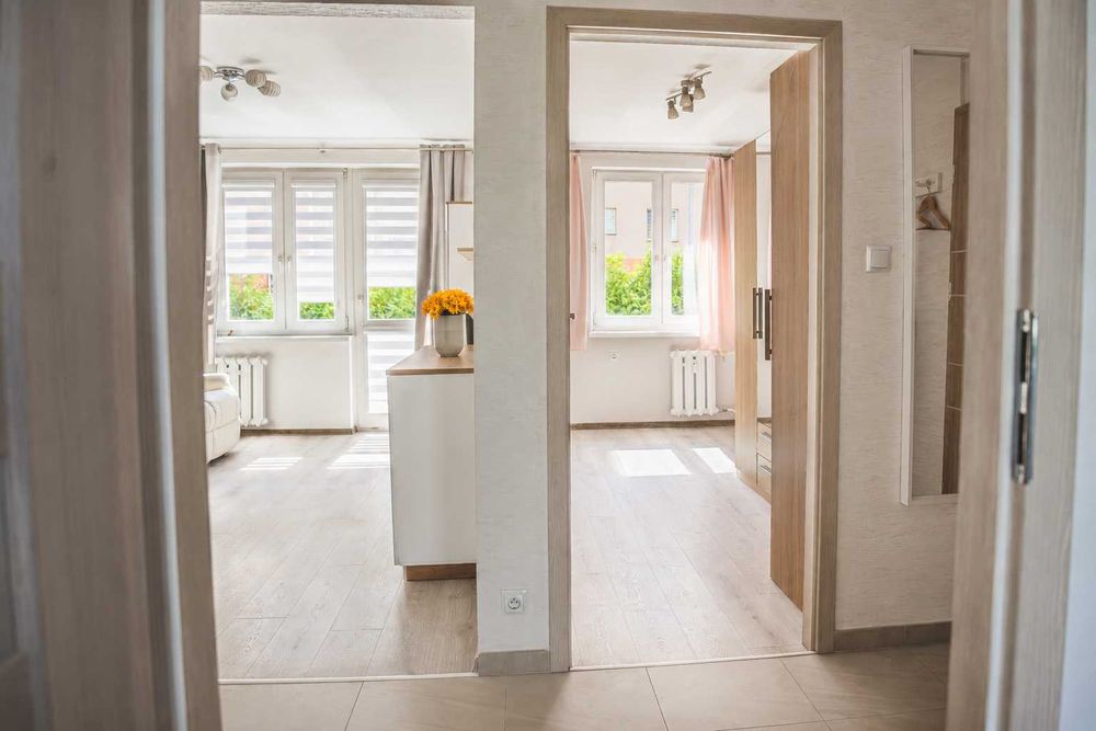 Gotowe do wejścia | 3 pokoje | generalny remont | balkon | 1 piętro - Widok 2