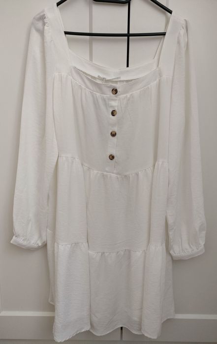 Zwiewna sukienka XL Sinsay