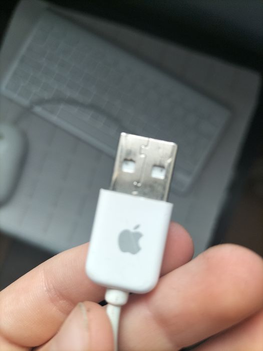 IMac mini zestaw +kable myszka oraz klawiatura