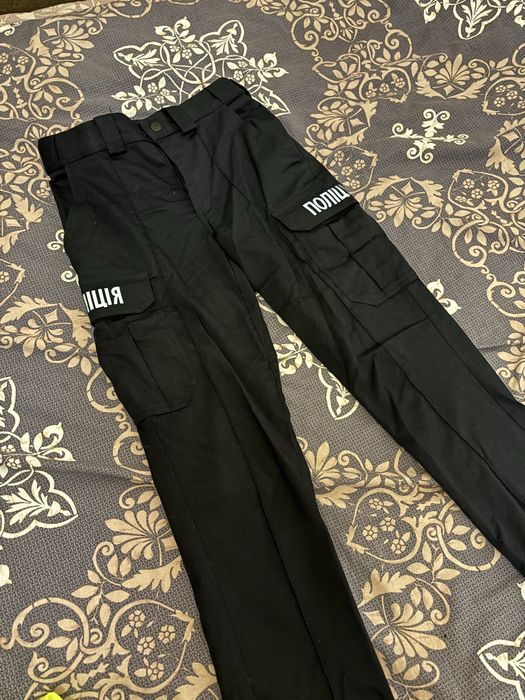 Державні брюки поліції