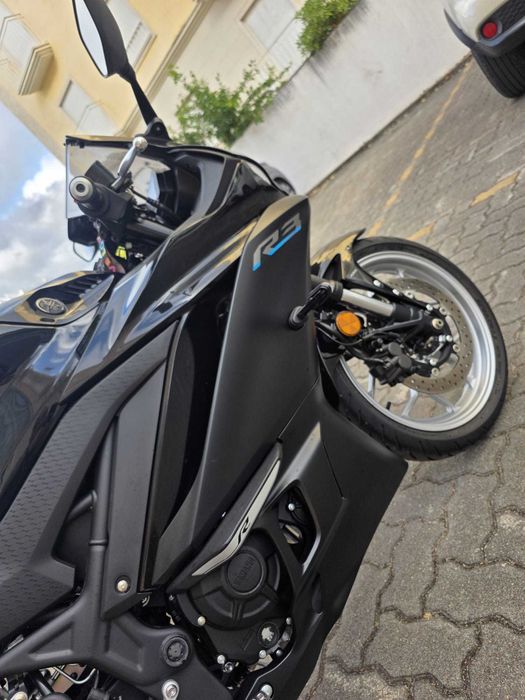 Vendo Yamaha YZF320-A — Apenas 2.063 km!