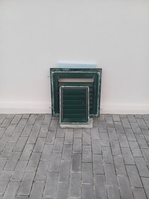 Portadas em alumínio